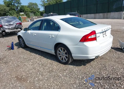 2010 Volvo S80 3.2 from USA, damaged, VIN YV1960AS3A1118538